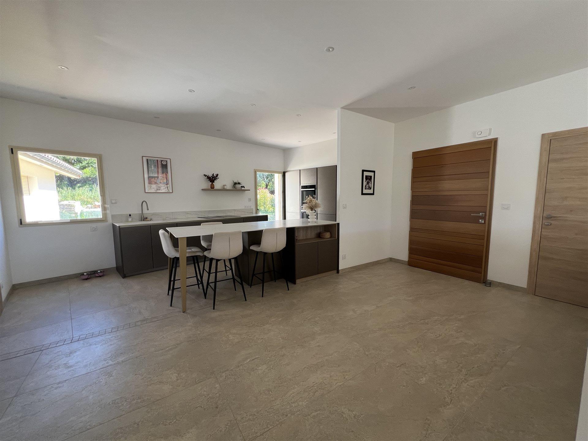 Maison à vendre, 220m², Camps-la-Source