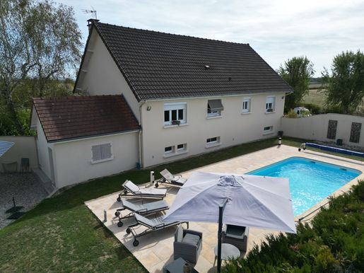 Maison 7 pièces 117 m² · à Marly-sur-Arroux · 117 m² · 252 000 €