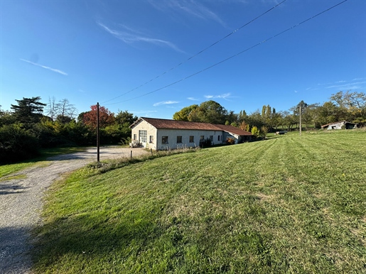 2 pièces 430 m² · à Villeneuve-sur-Lot · 430 m² · 170 000 €
