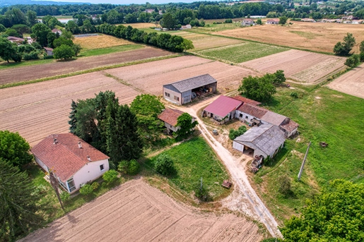 Maison 7 pièces 140 m² · à Saint-Sylvestre-sur-Lot · 140 m² · 275 000 €