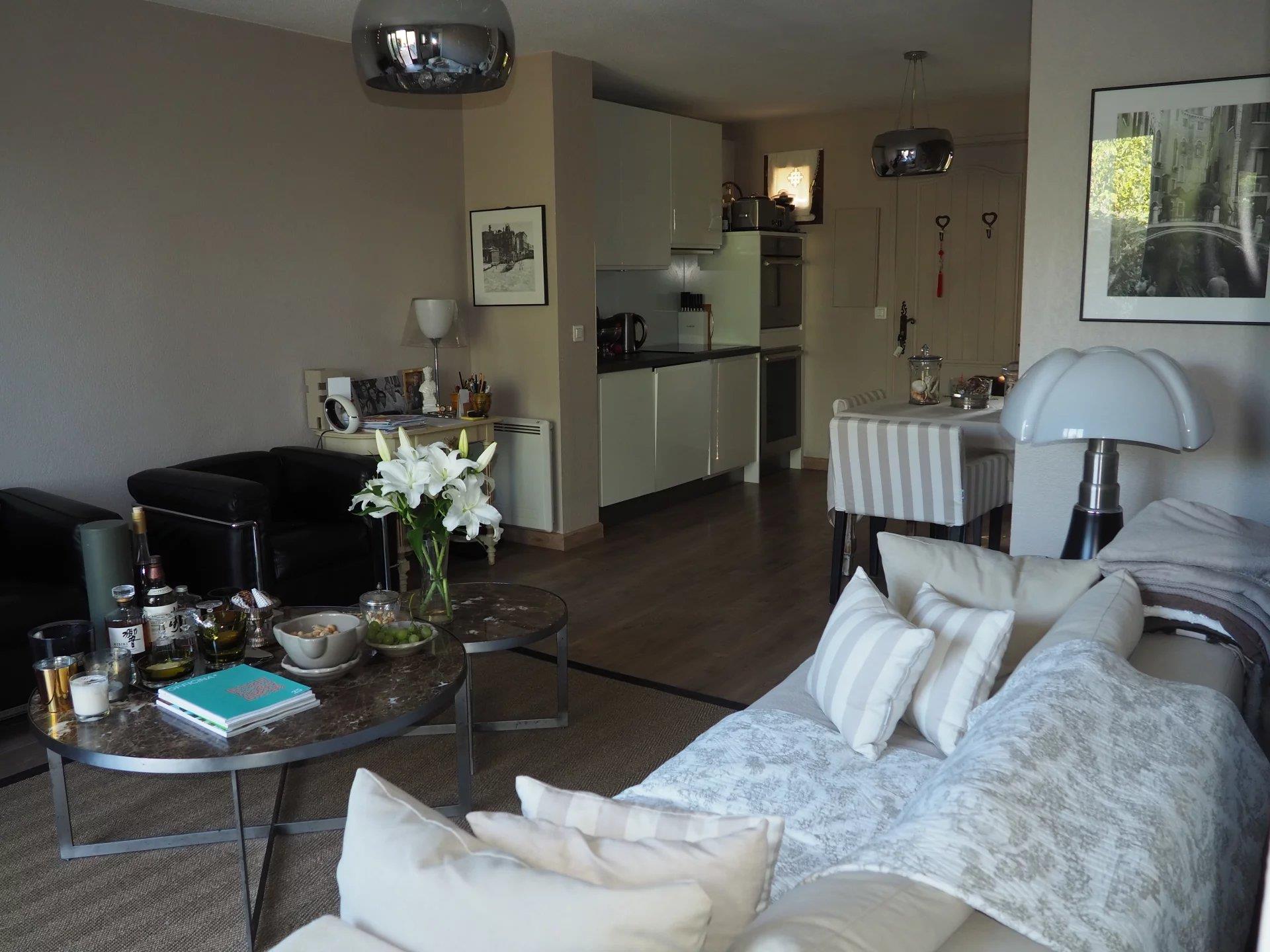 Maison à vendre, 2m², Cogolin
