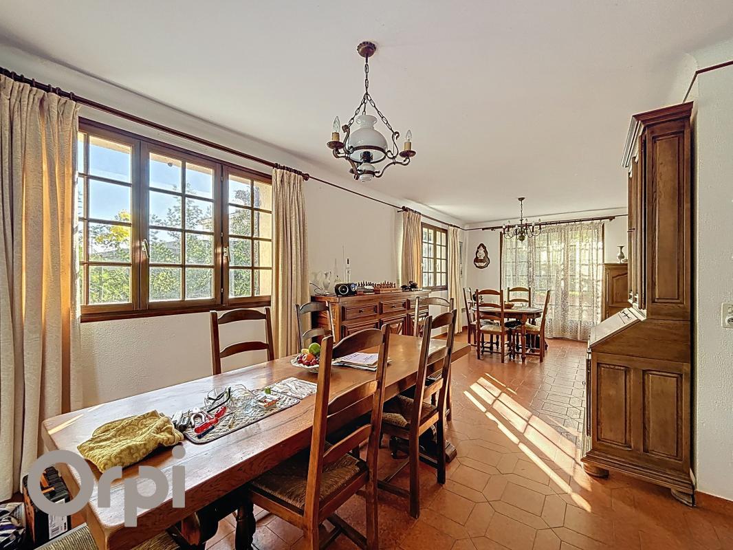Maison à vendre, 163m², Fréjus
