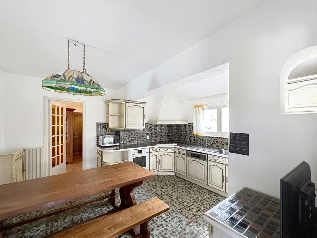 Maison à vendre, 160m², Roquefort-les-Pins