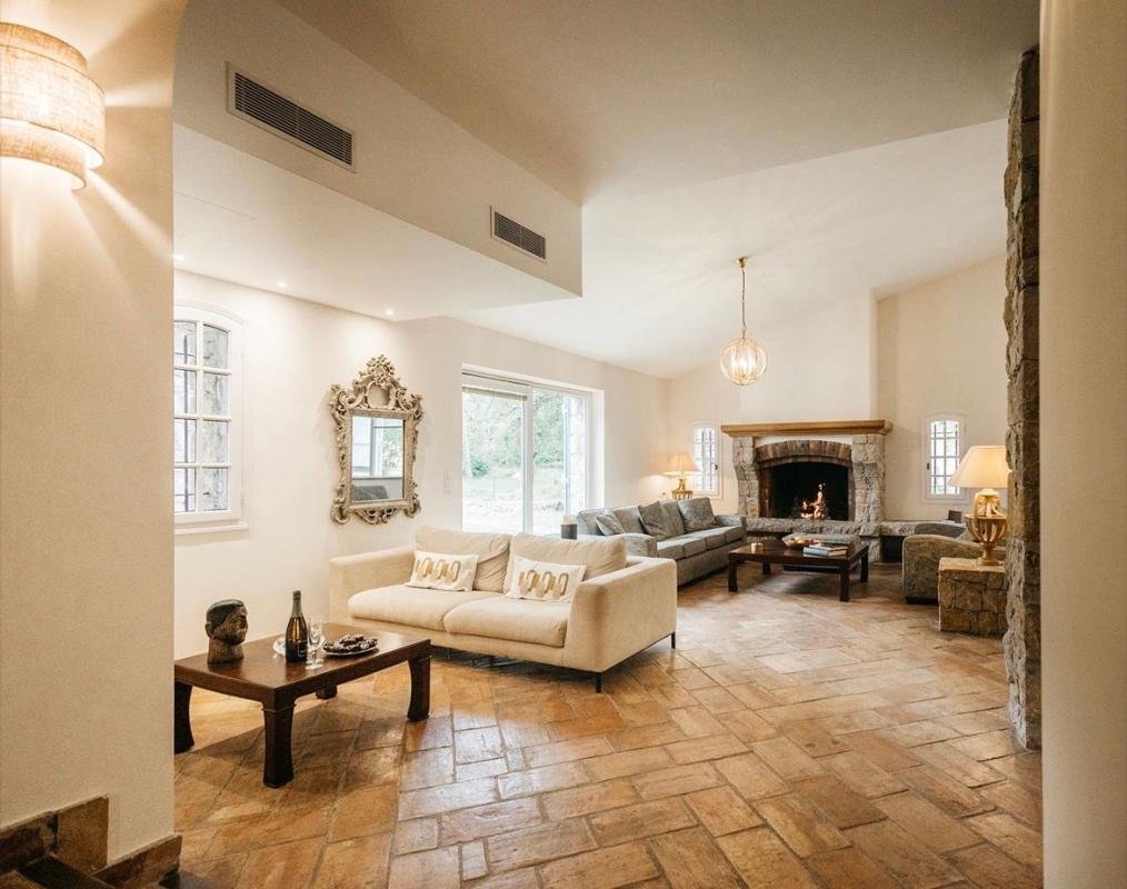 Maison à vendre, 300m², Roquefort-les-Pins