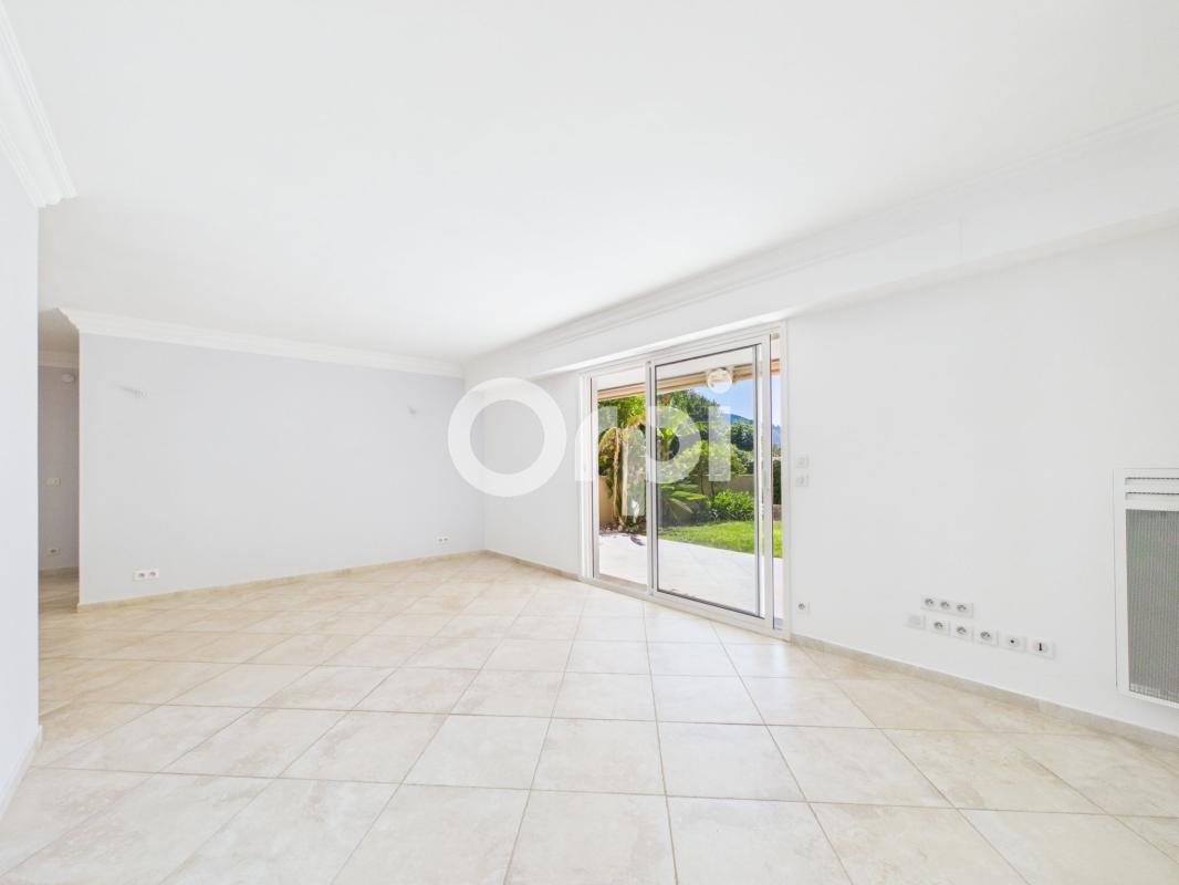 Appartement à vendre, 84m², Mandelieu-la-Napoule