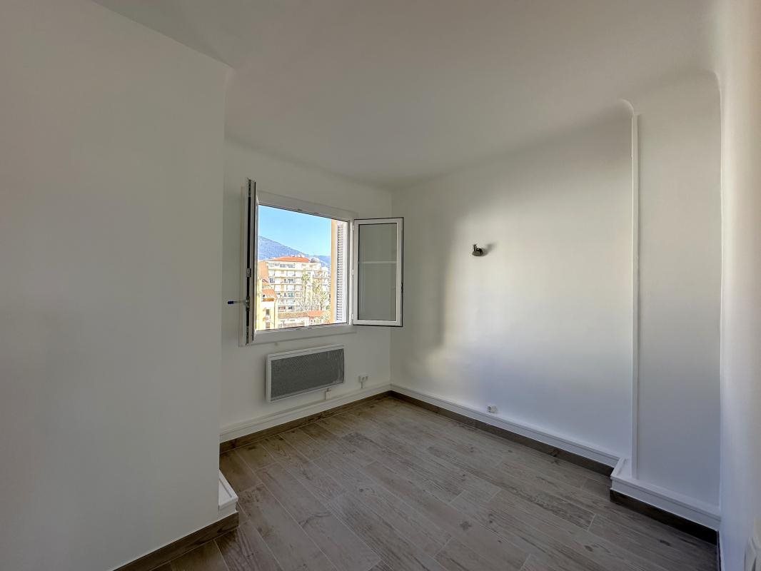 Appartement à vendre, 43m², Menton