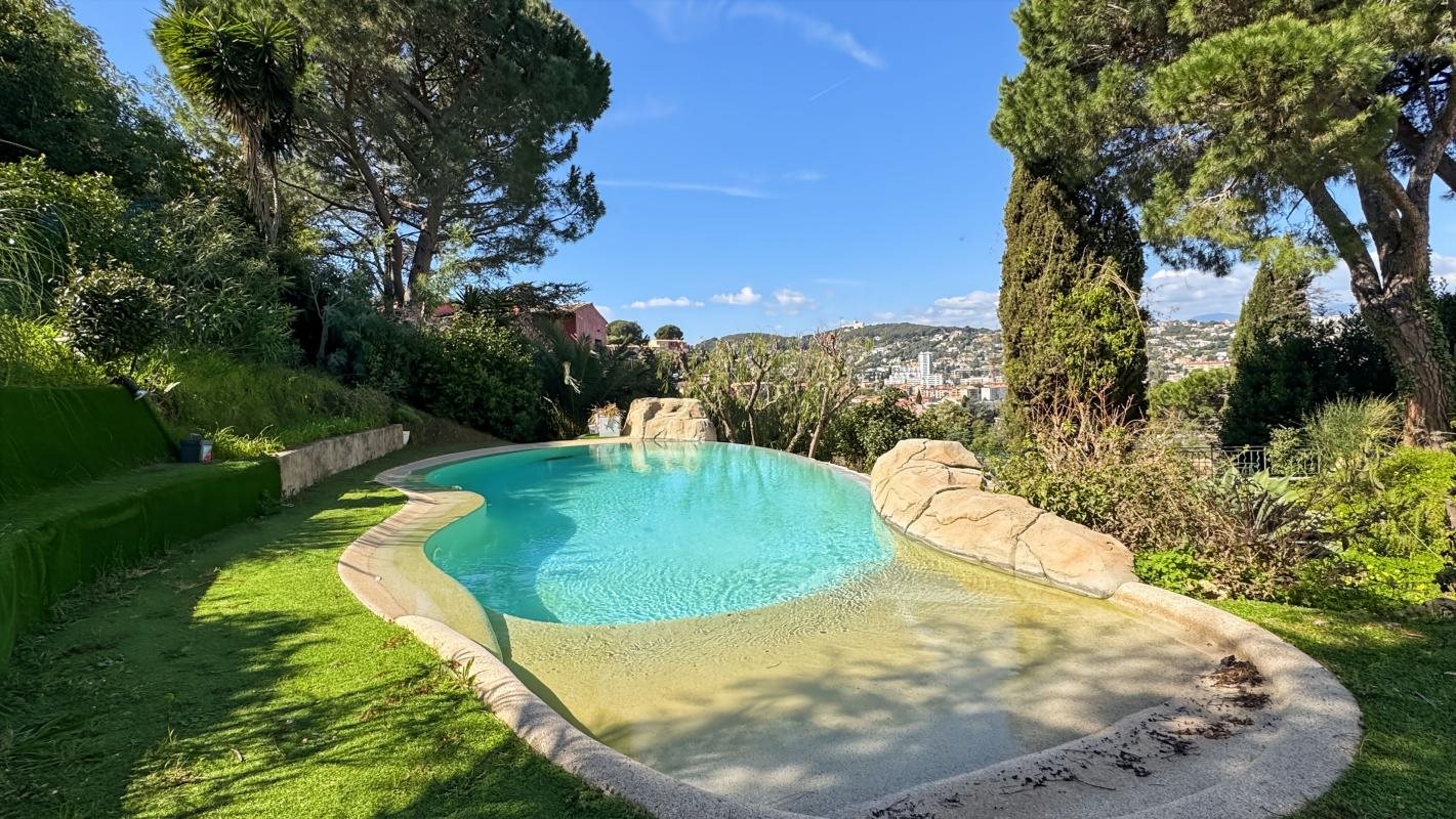 Maison à vendre, 201m², Vallauris