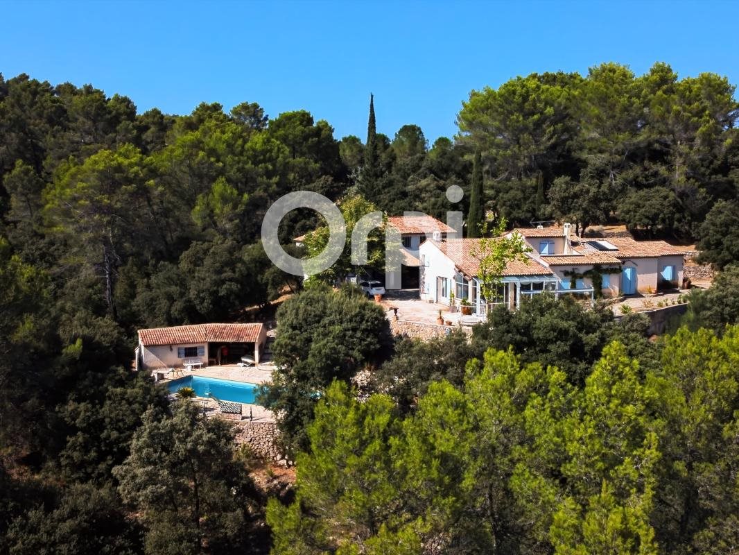 Maison à vendre, 460m², Pignans
