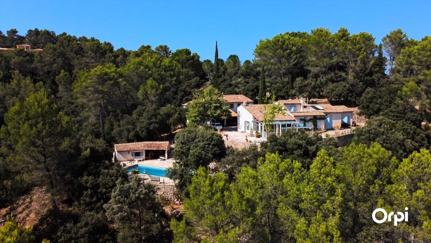 Maison à vendre, 460m², Pignans