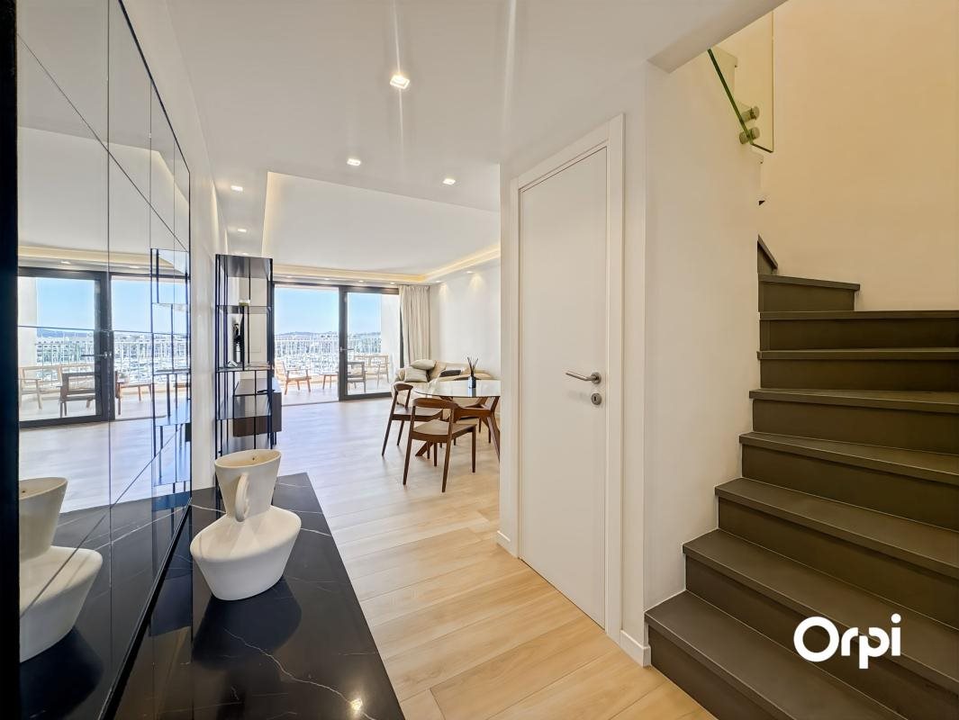 Appartement à vendre, 71m², Cogolin