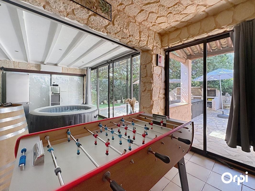 Maison à vendre, 141m², Gassin
