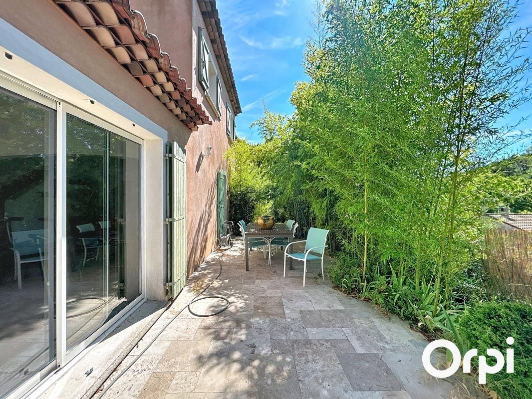 Maison à vendre, 111m², Le Luc