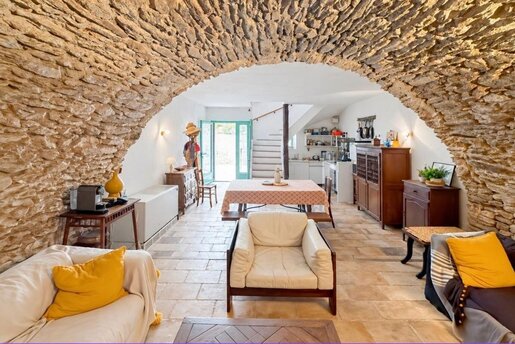 Maison 5 pièces 150 m² · à La Garde-Freinet · 150 m² · 340 000 €