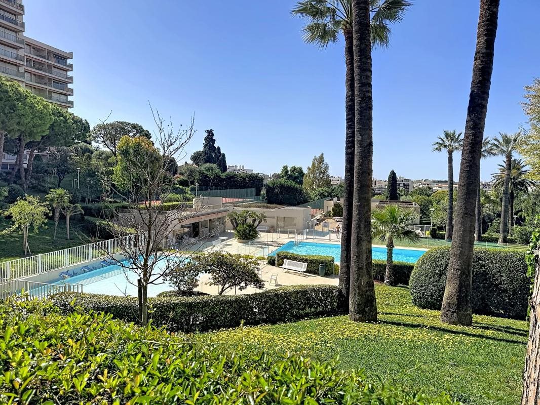 EDEN PARC, La Colle-Badine Quarter – Apartment 4/5 rooms in a Residence with Park, Pool,...
