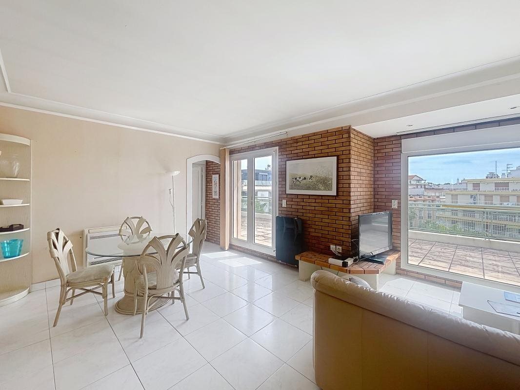 Appartement à vendre, 83m², Juan-les-Pins