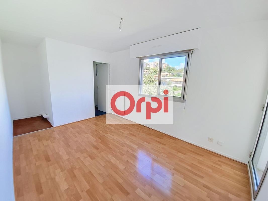 Appartement à louer, 88m², Saint-Laurent-du-Var