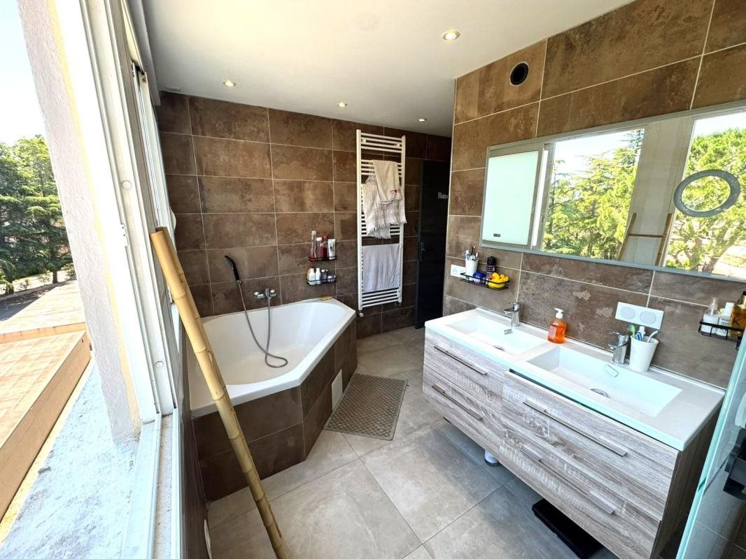 Appartement à vendre, 63m², Mandelieu-la-Napoule