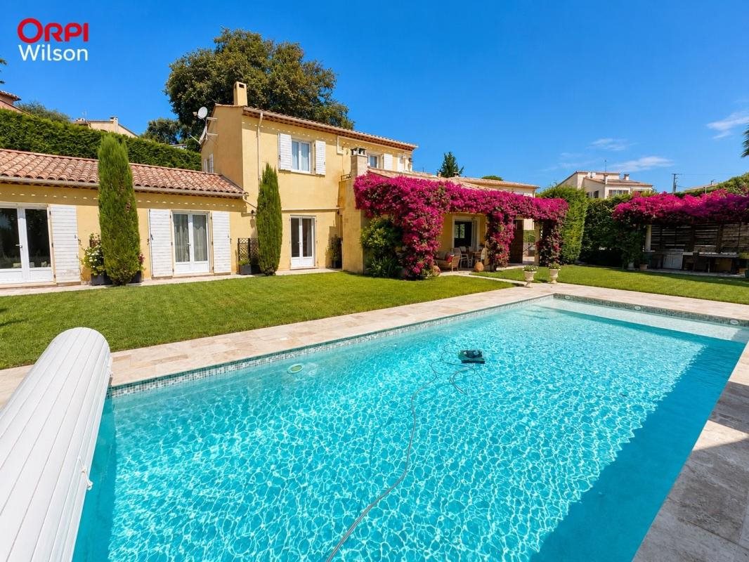 Maison à vendre, 293m², Cagnes-sur-Mer