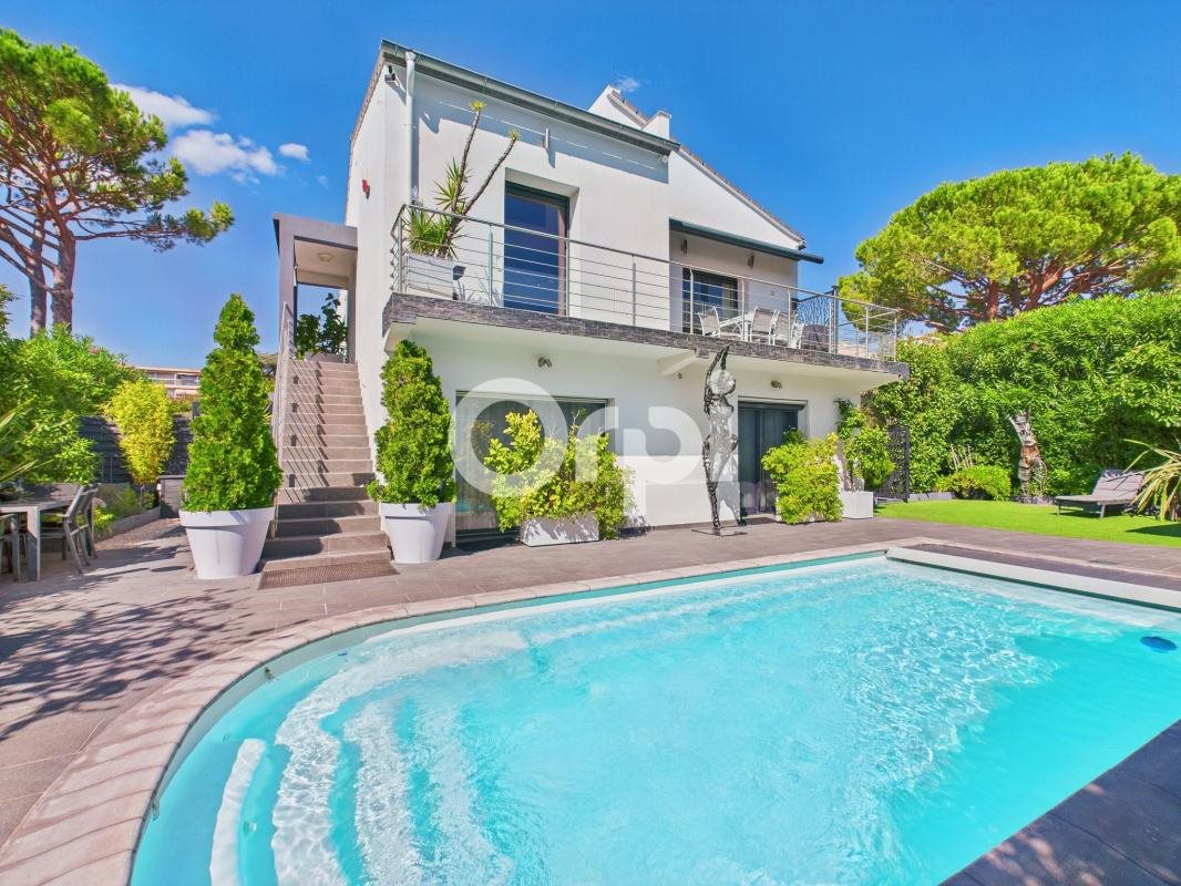 Maison à vendre, 260m², Mandelieu-la-Napoule