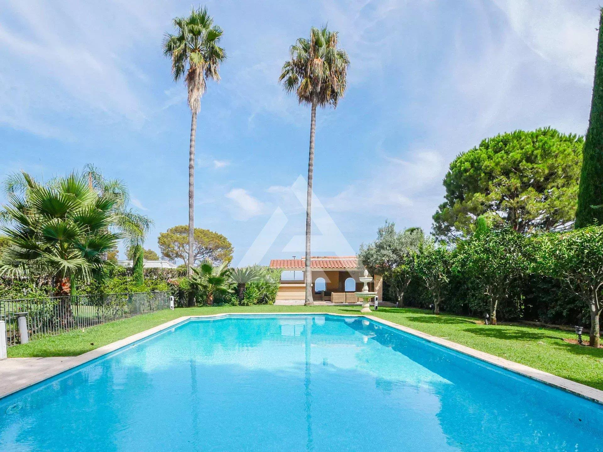 Maison à vendre, 651m², Saint-Jean-Cap-Ferrat