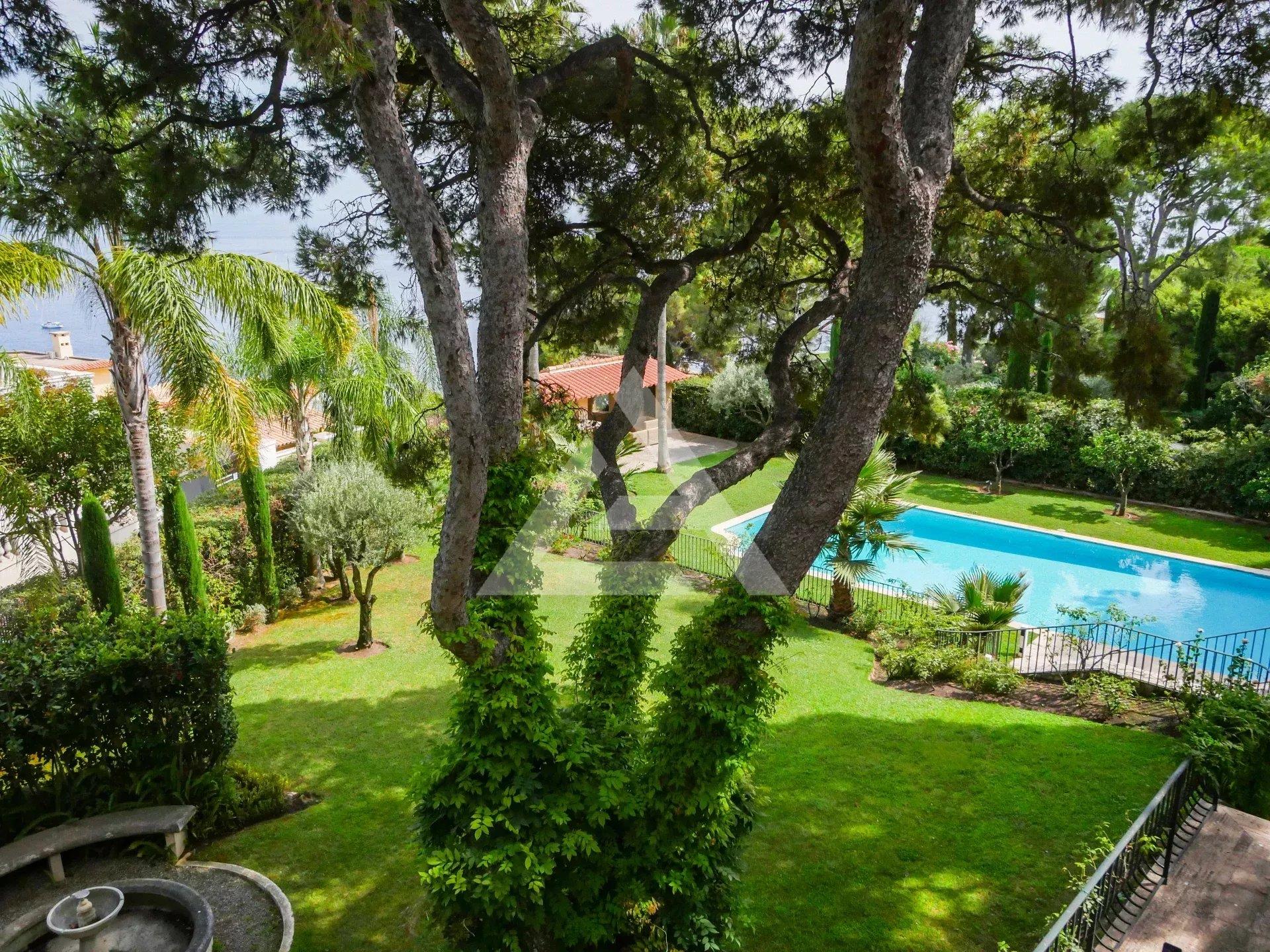 Maison à vendre, 651m², Saint-Jean-Cap-Ferrat