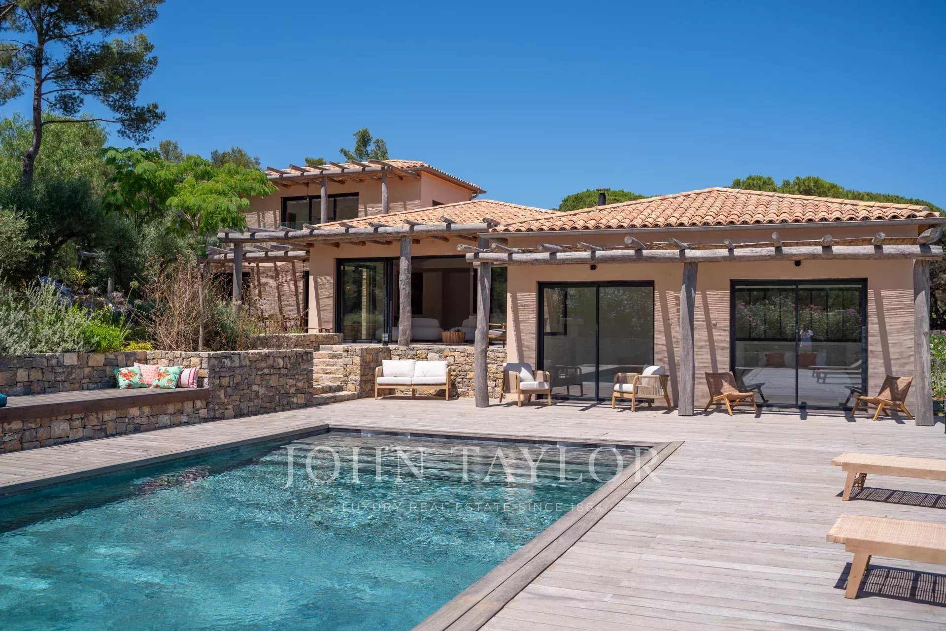 Maison à vendre, 247m², La Croix-Valmer