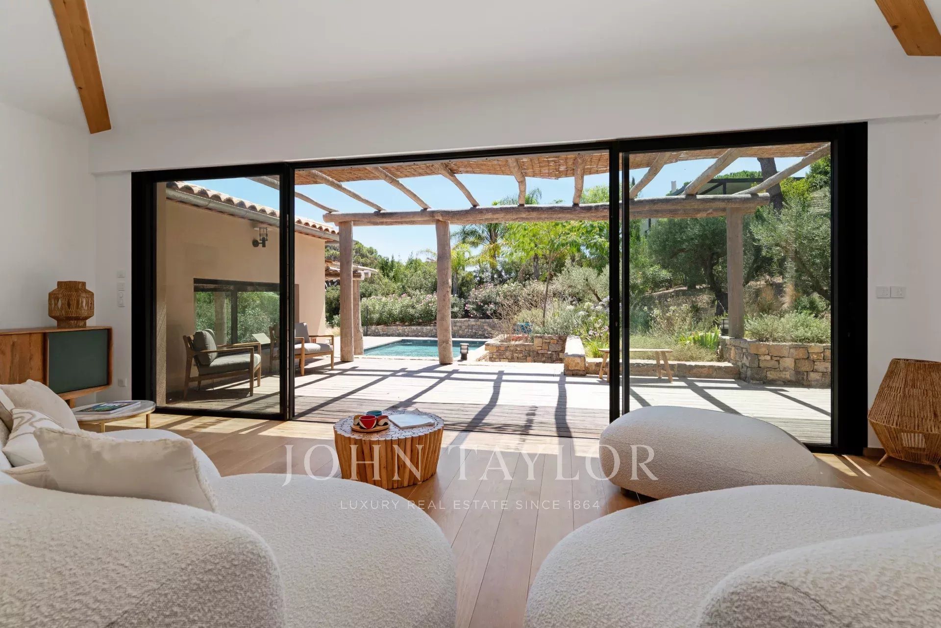 Maison à vendre, 247m², La Croix-Valmer