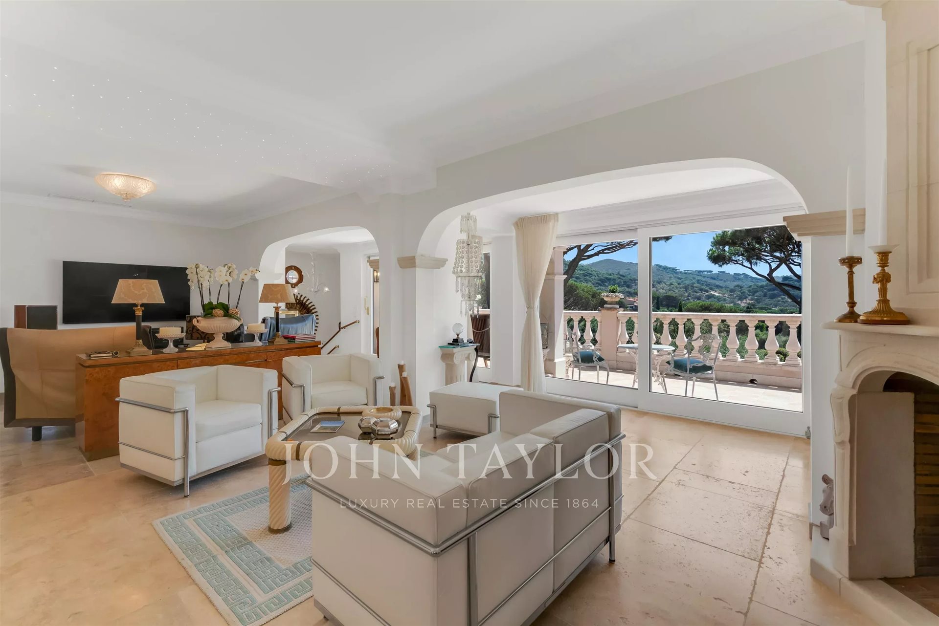 Maison à vendre, 180m², La Croix-Valmer