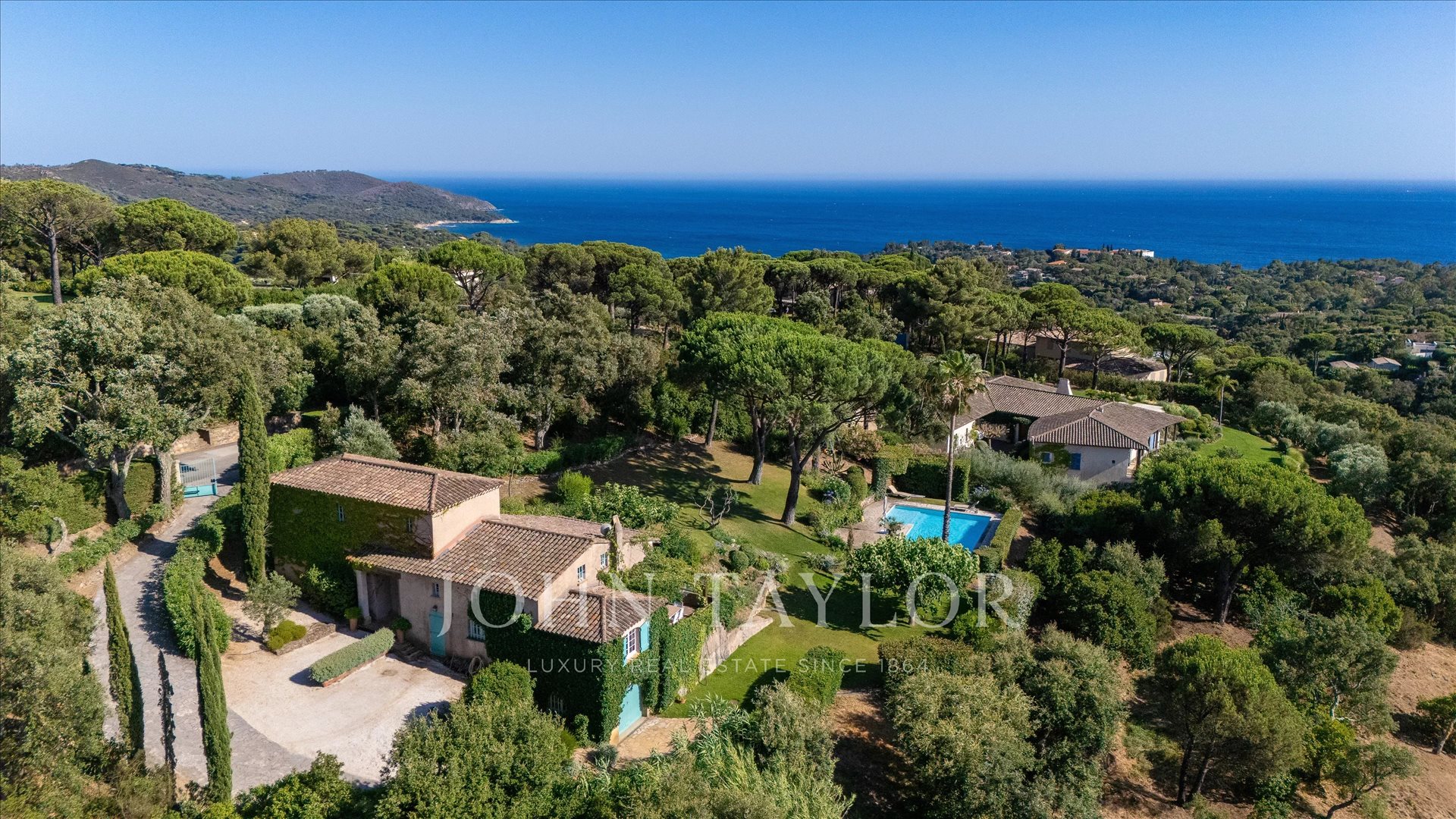 Maison à vendre, 200m², La Croix-Valmer