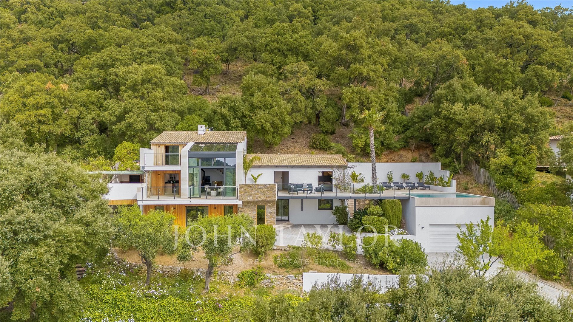 Maison à vendre, 220m², Cavalaire-sur-Mer