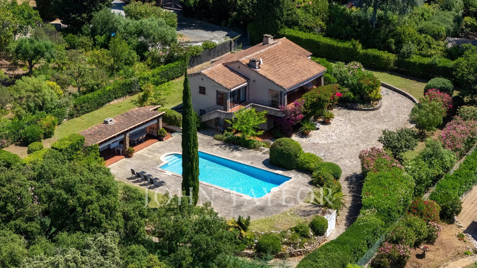 Maison à vendre, 165m², La Croix-Valmer