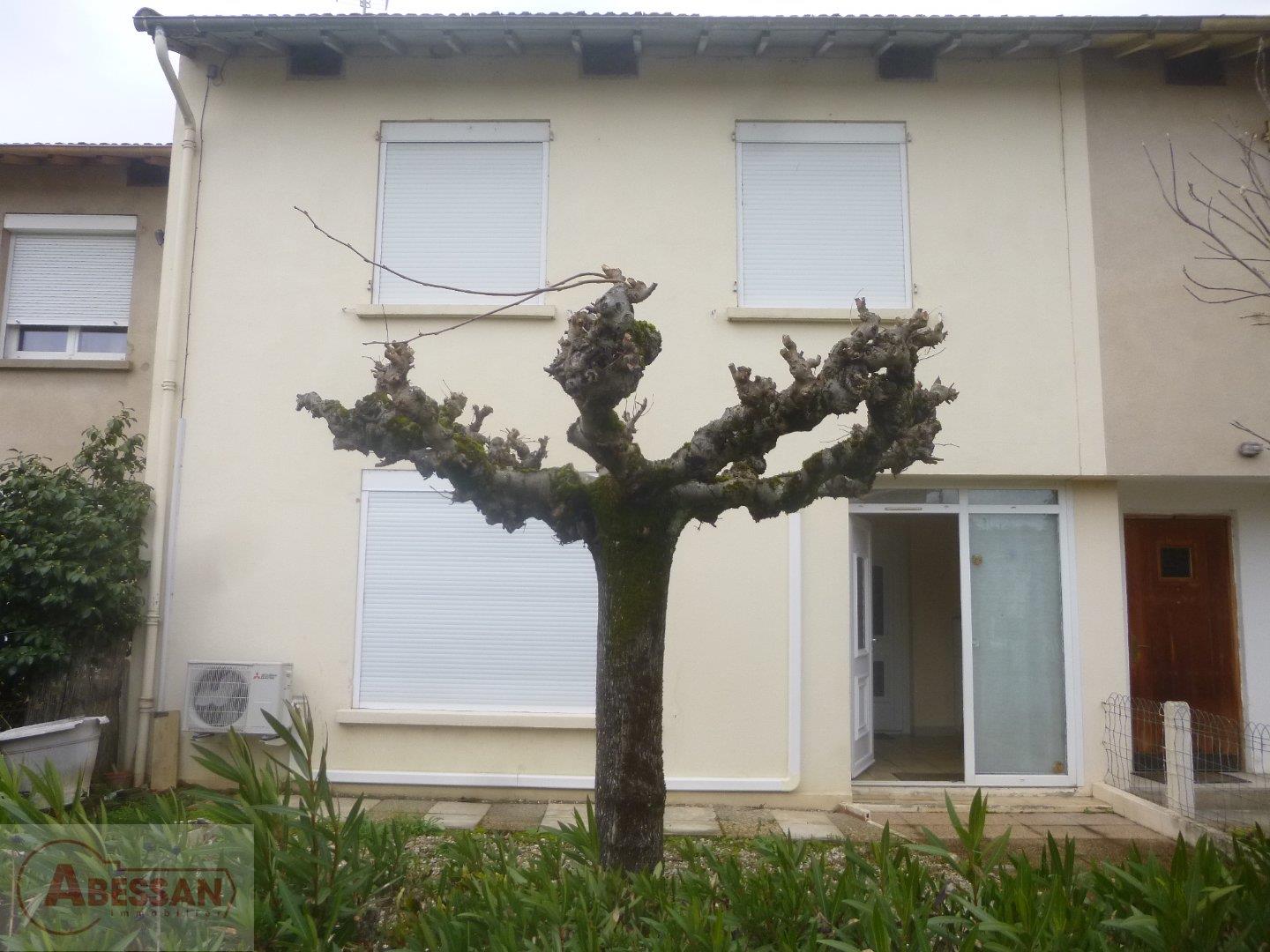 Maison à vendre, 102m², Saint-Juéry