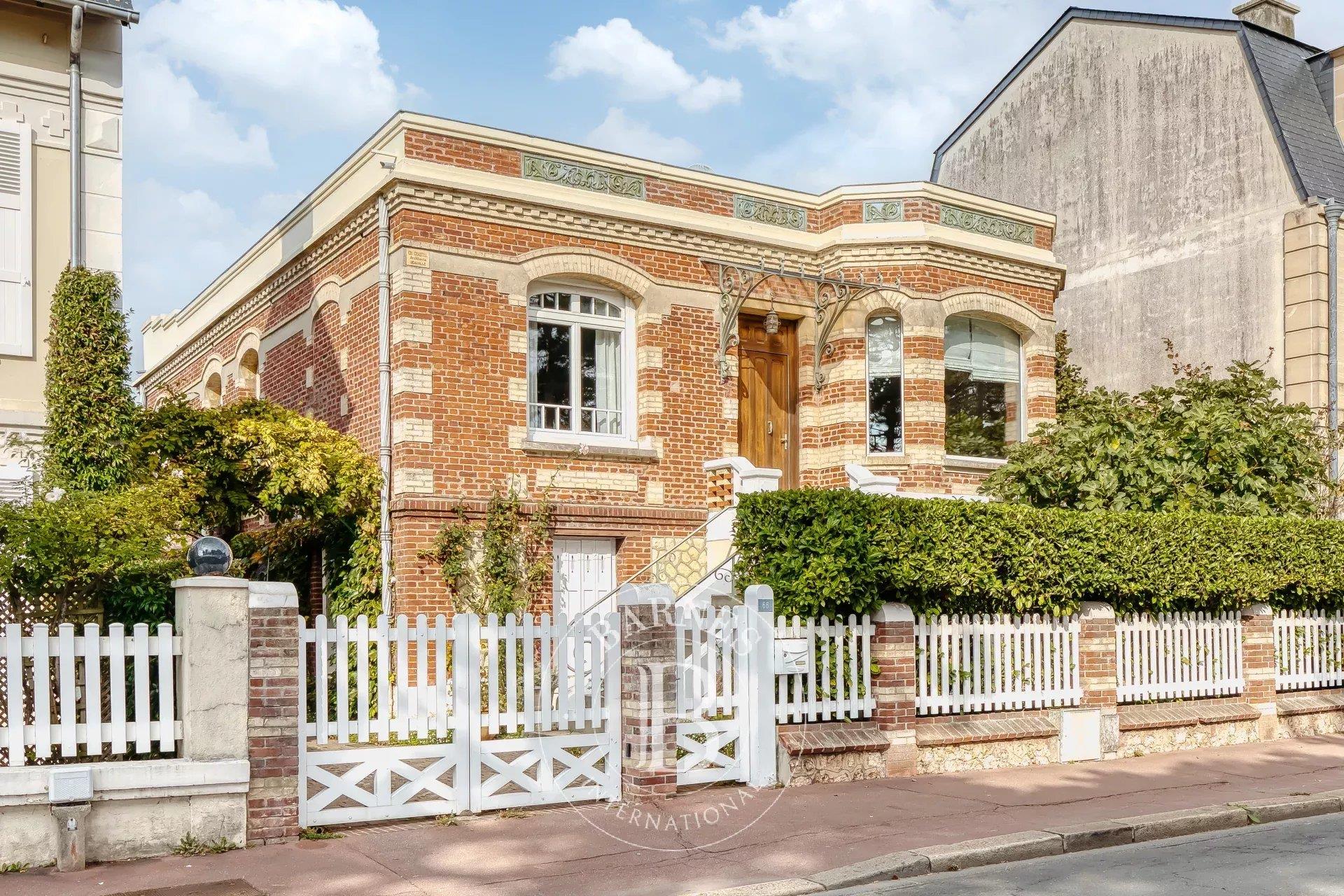 Maison à vendre, 235m², Deauville