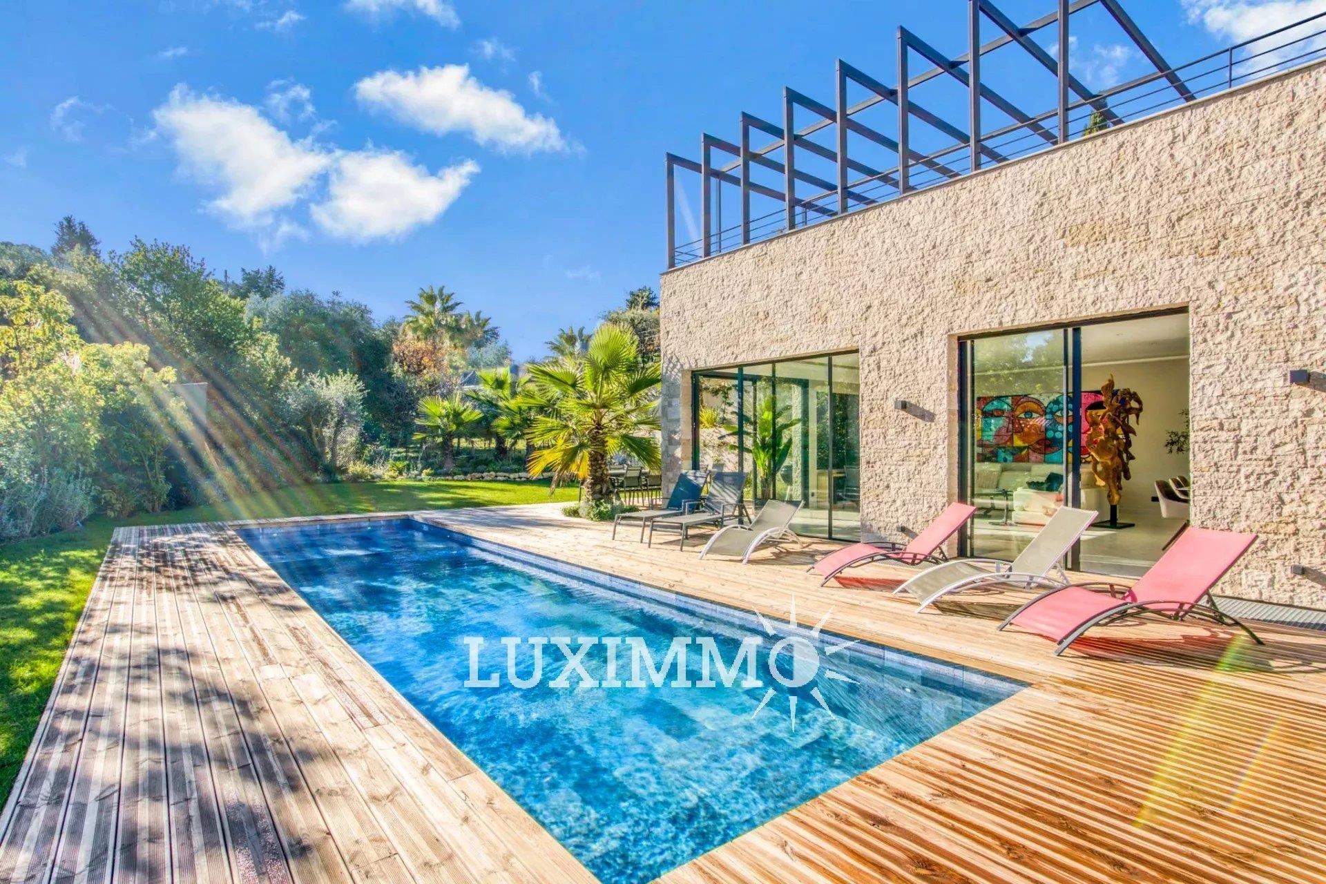 Maison à vendre, 420m², Mougins