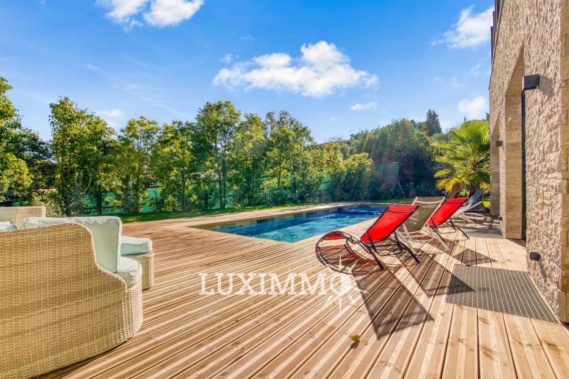 Maison à vendre, 420m², Mougins