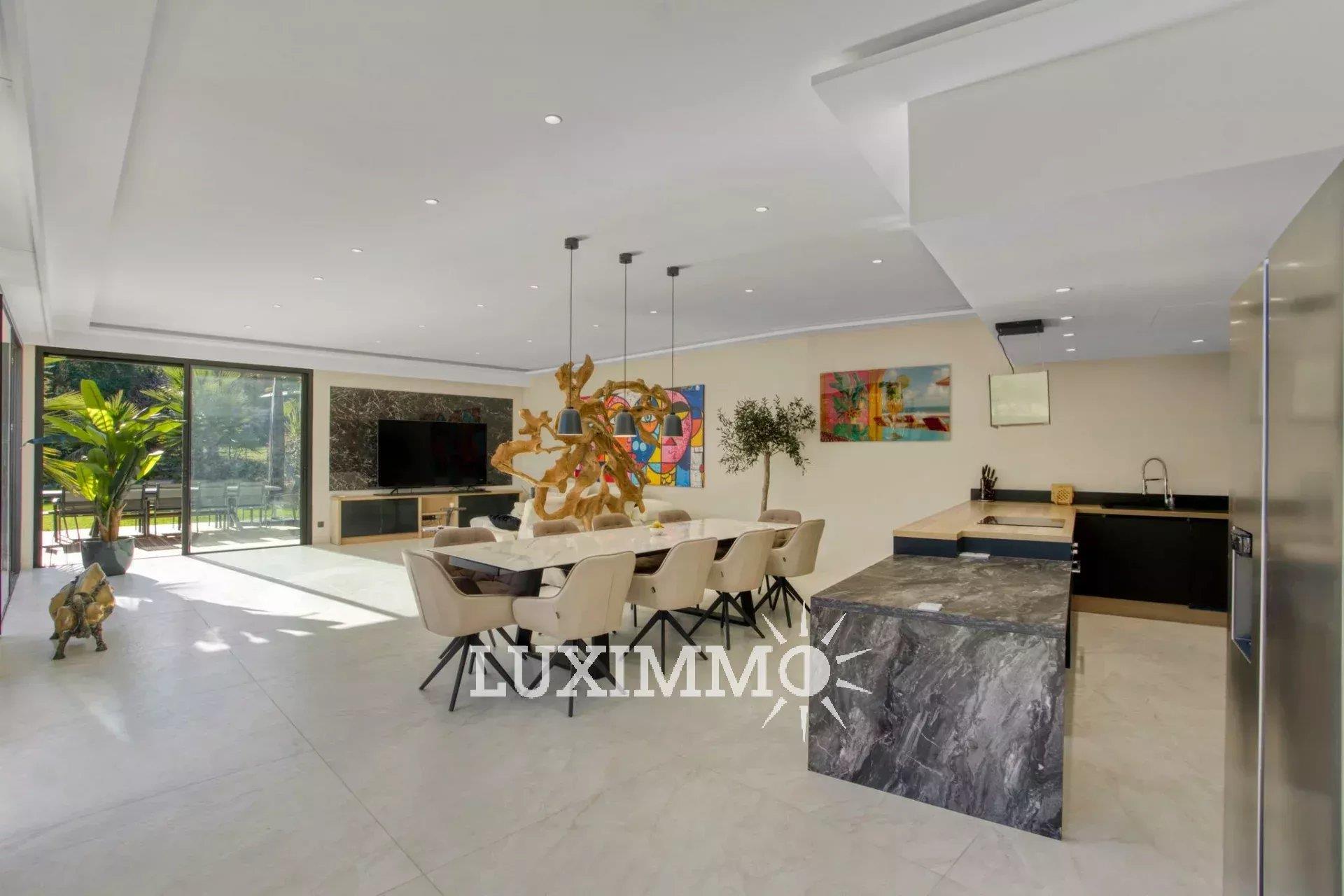 Maison à vendre, 420m², Mougins