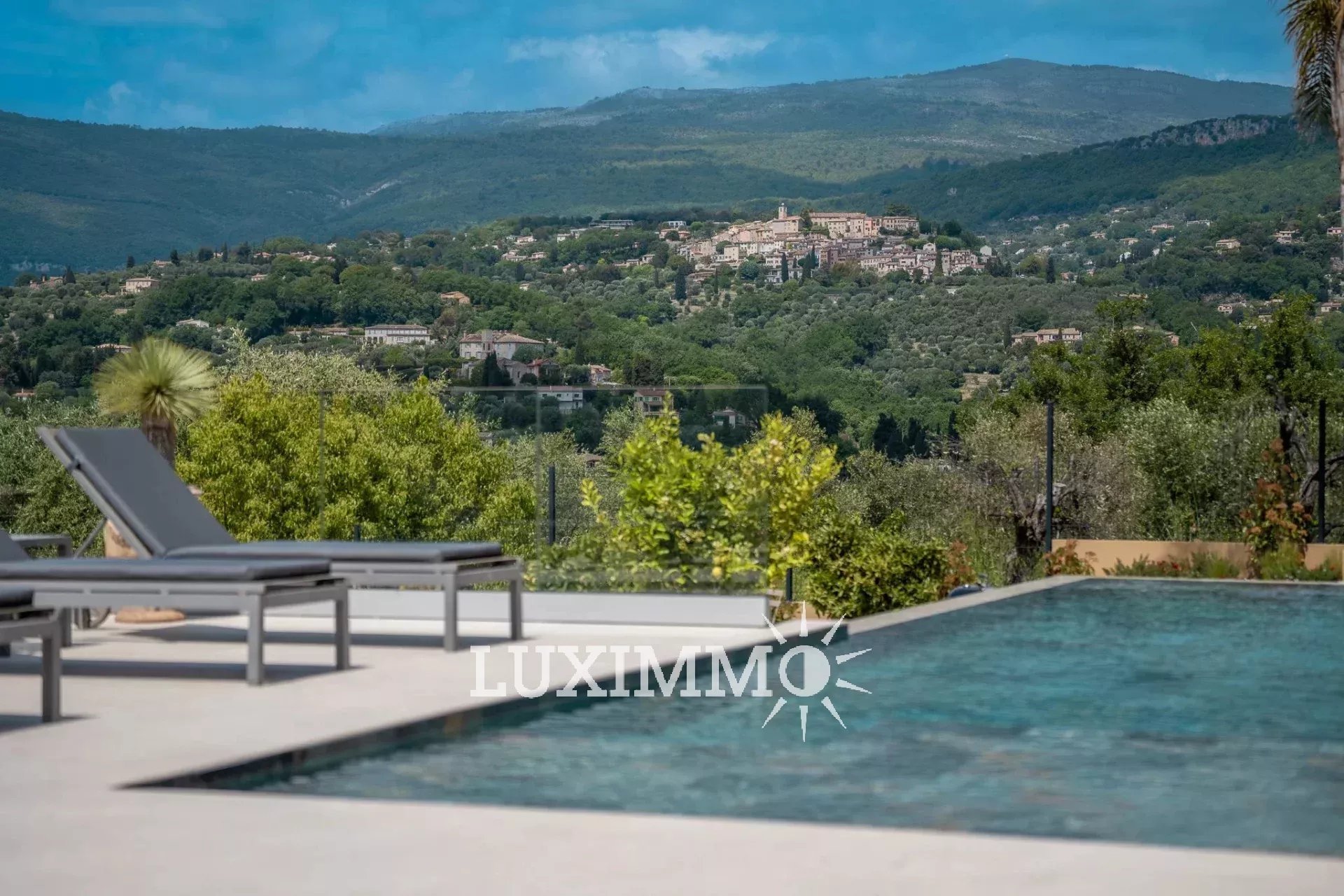 Maison à vendre, 370m², Opio