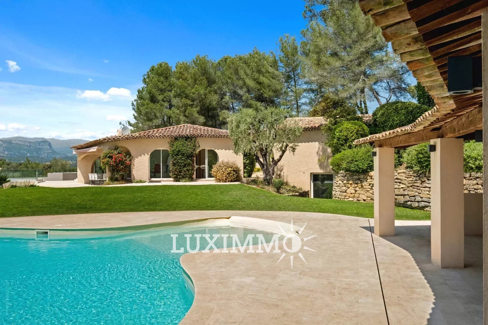 Maison à vendre, 540m², Mougins