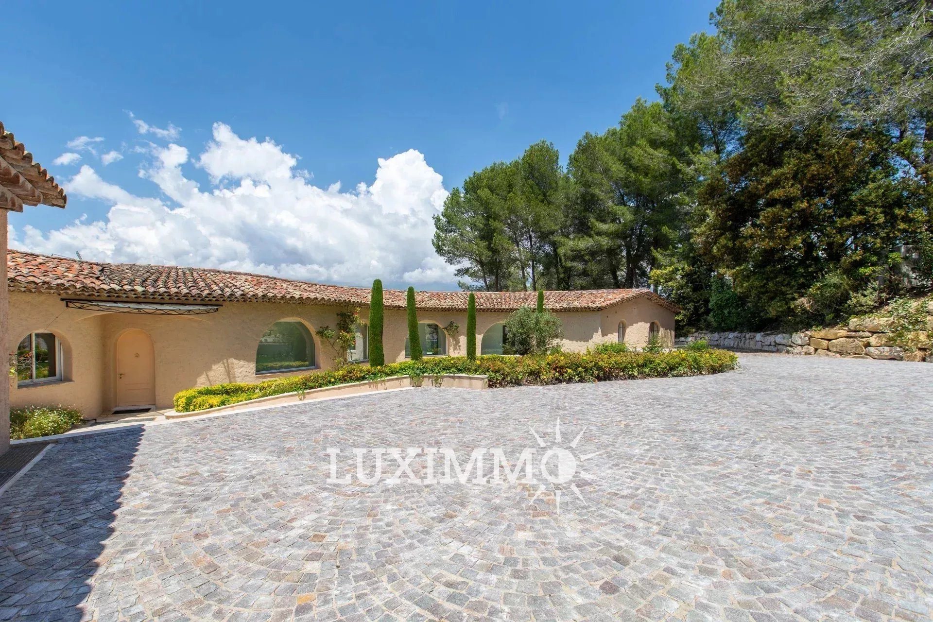 Maison à vendre, 540m², Mougins