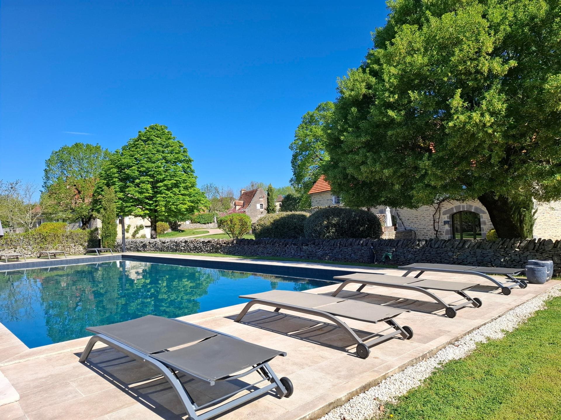 Maison à vendre, 760m², Gramat