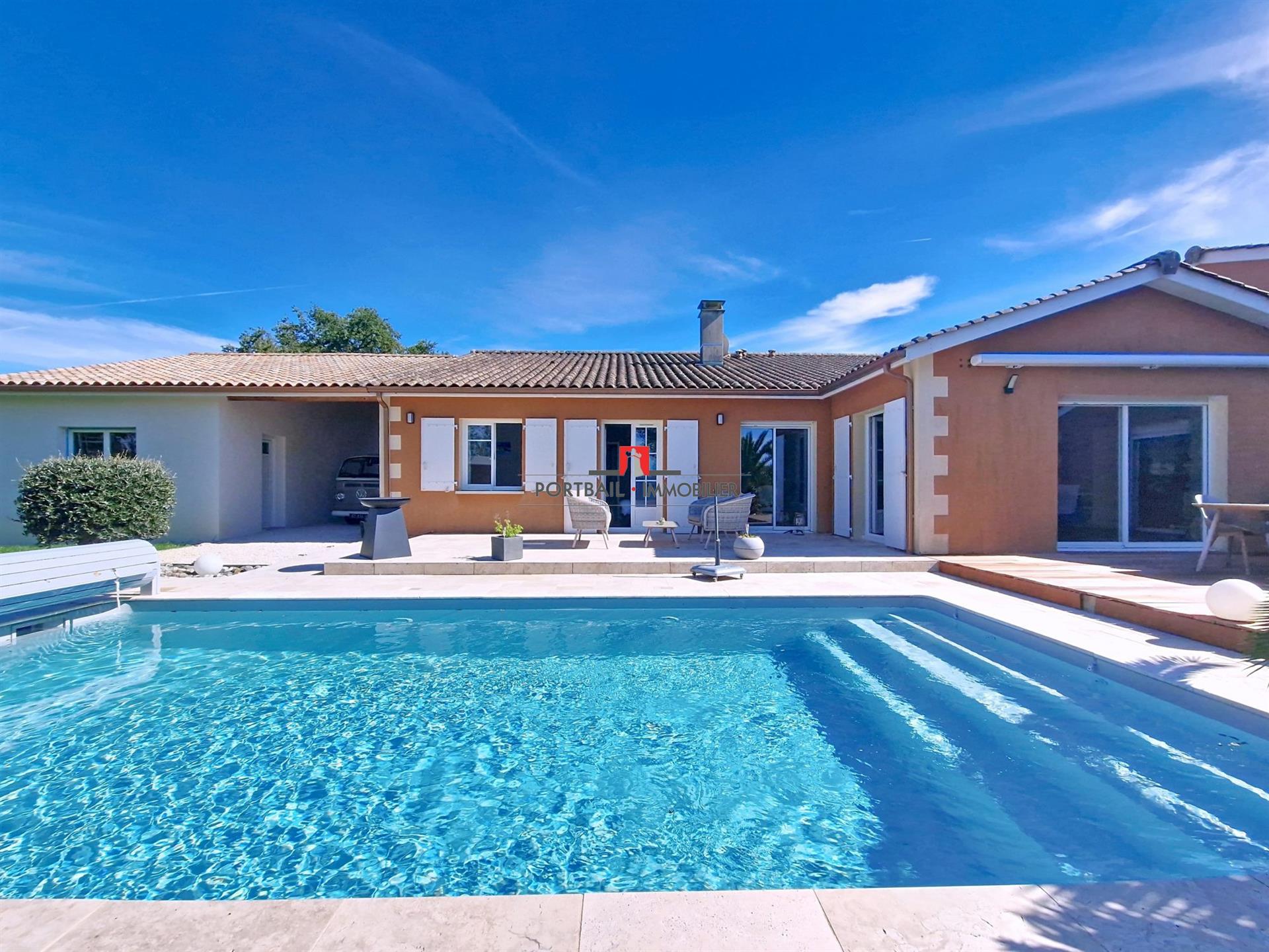 Maison à vendre, 186m², Saint-Laurent-d'Arce