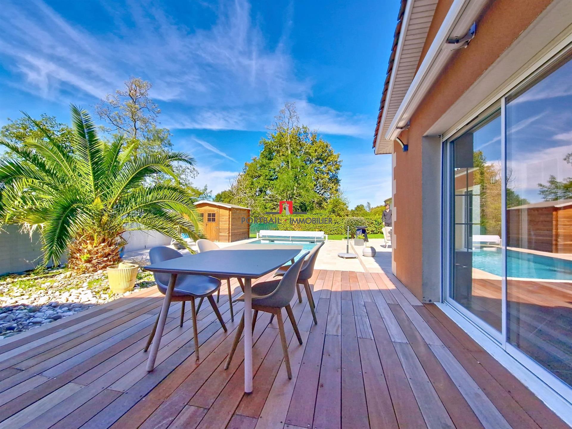 Maison à vendre, 186m², Saint-Laurent-d'Arce