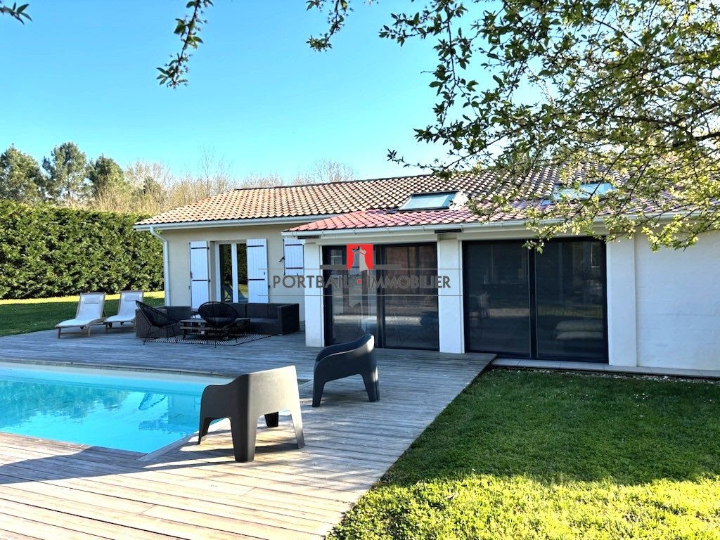 Maison à vendre, 131m², Saint-André-de-Cubzac