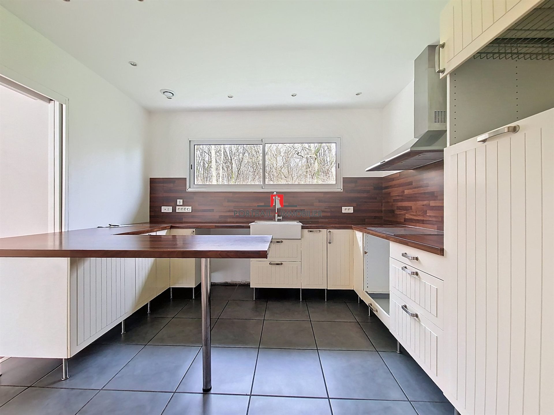 Maison à vendre, 127m², La Lande-de-Fronsac