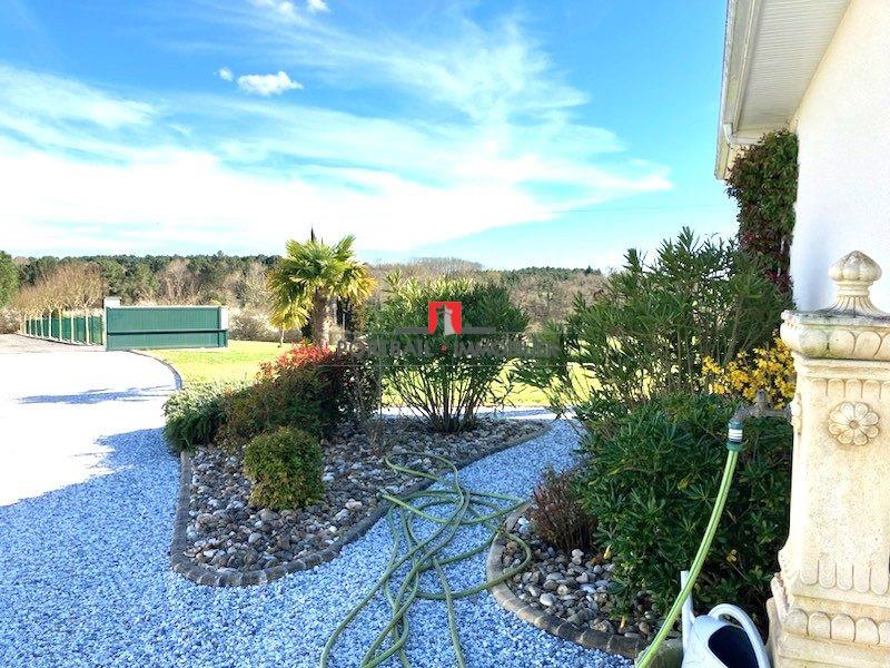 Maison à vendre, 170m², Saint-André-de-Cubzac
