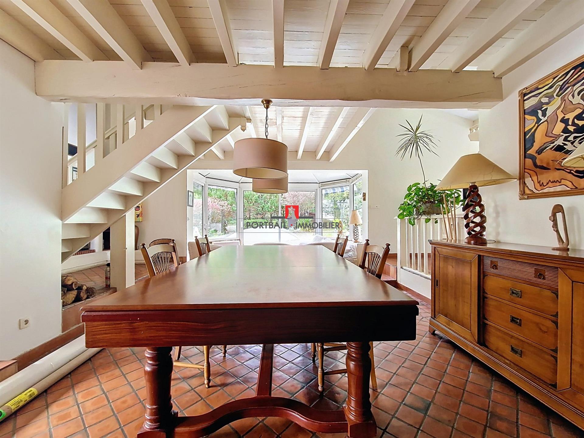 Maison à vendre, 152m², Saint-Romain-la-Virvée