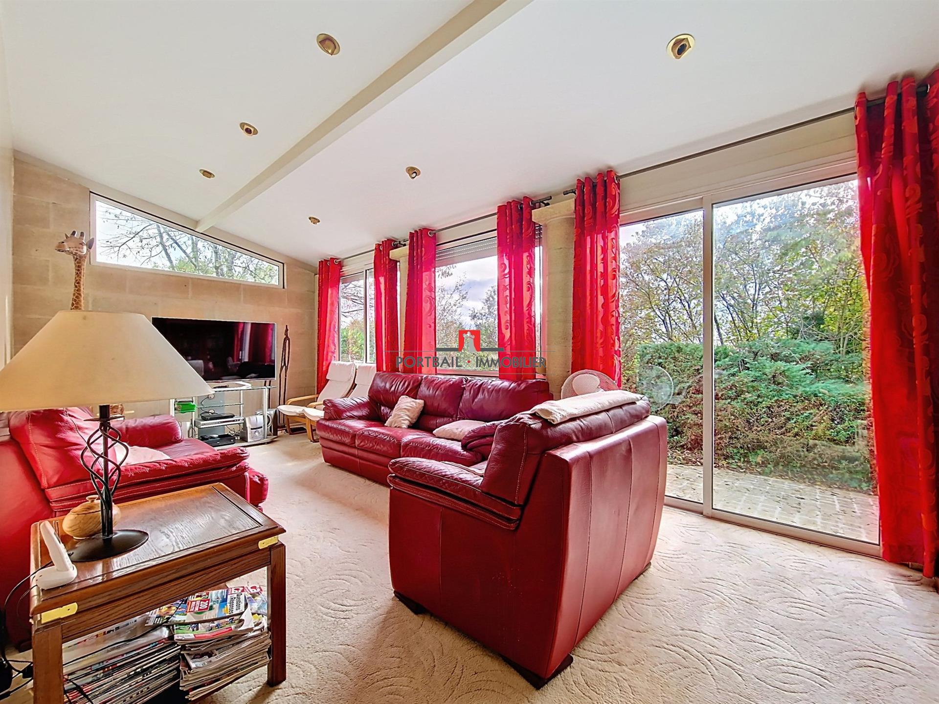 Maison à vendre, 152m², Saint-Romain-la-Virvée