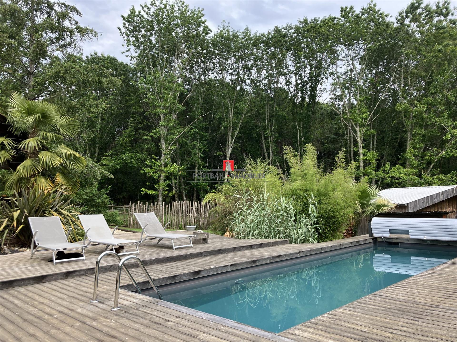 Maison à vendre, 121m², Coutras