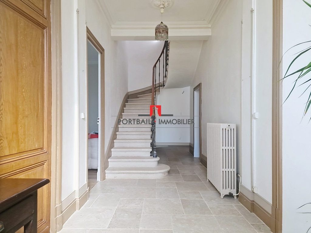 Maison à vendre, 303m², Bayon-sur-Gironde