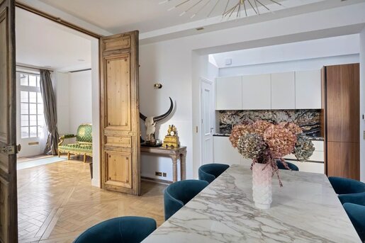 Appartement 3 pièces 78 m² · à Paris 7ème · 78 m² · 1 090 000 €